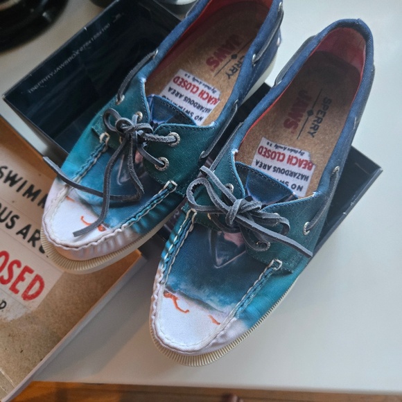 preppy 2025---> jaws 50 years. very cool - Picture 1 of 7